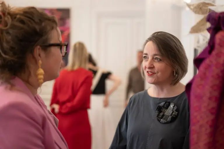 Saskia ter Welle in conversation with photographer Louise te Poele, member of Atelier Néerlandais, during the Pop Up exhibition in Paris